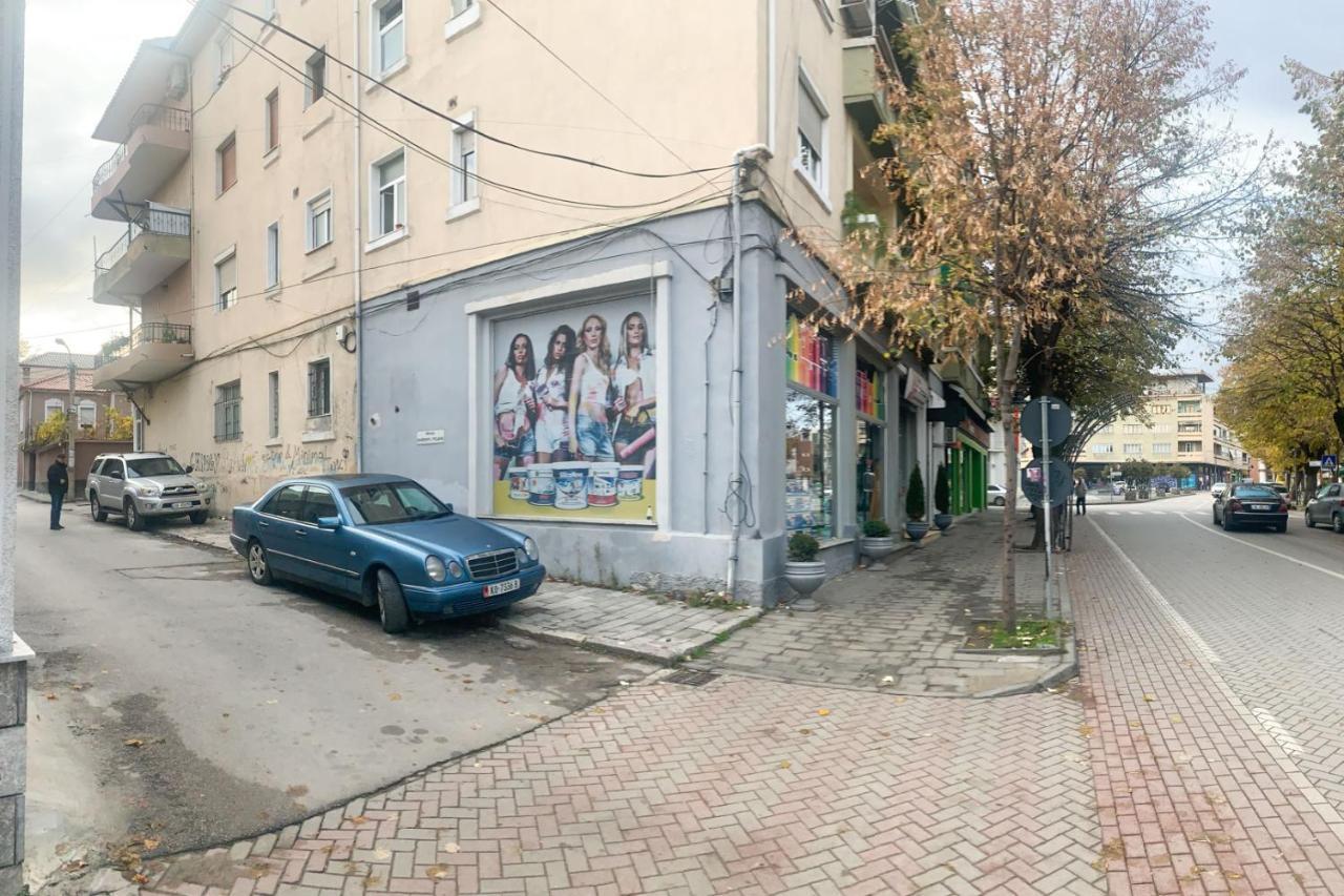 Korca Central Flat Exteriör bild